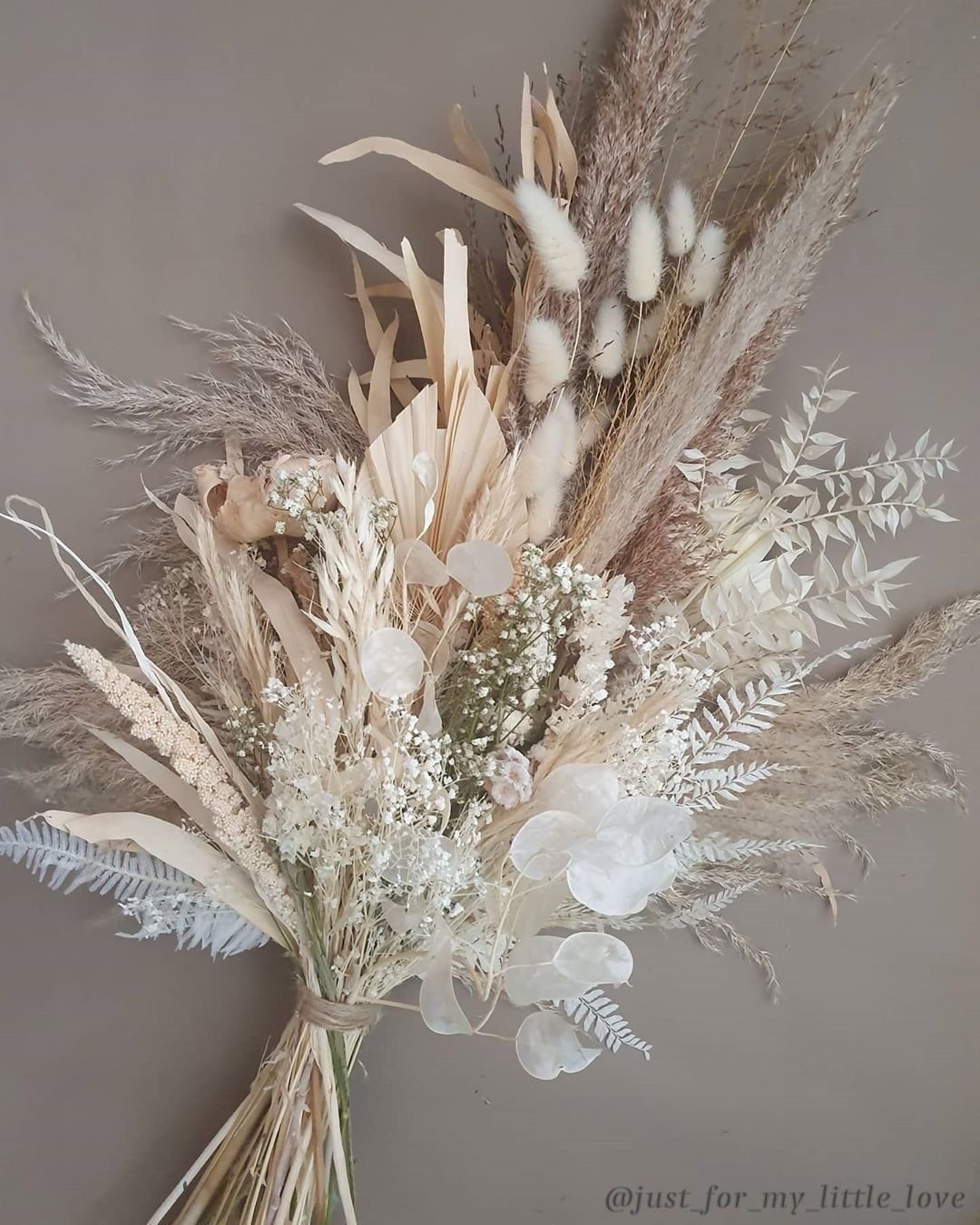 How To Make A DIY Dried Flower Bouquet With Pampas Grass | Pampas Design